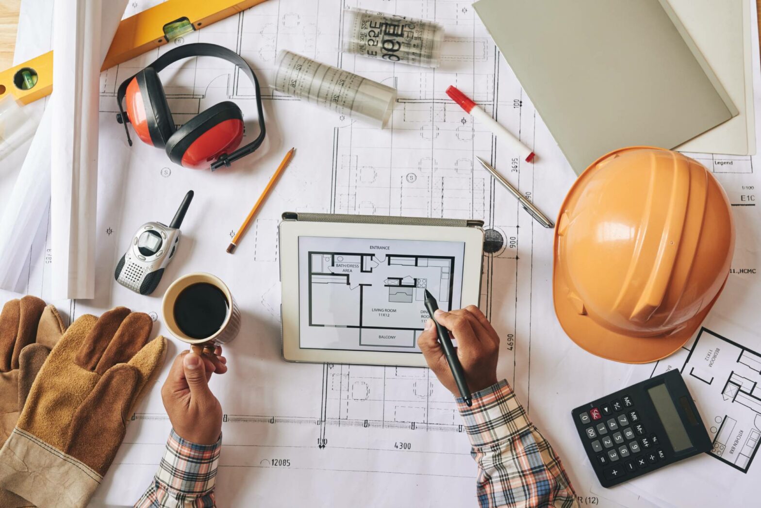 How to Start a Construction Company: 10 Steps to Success